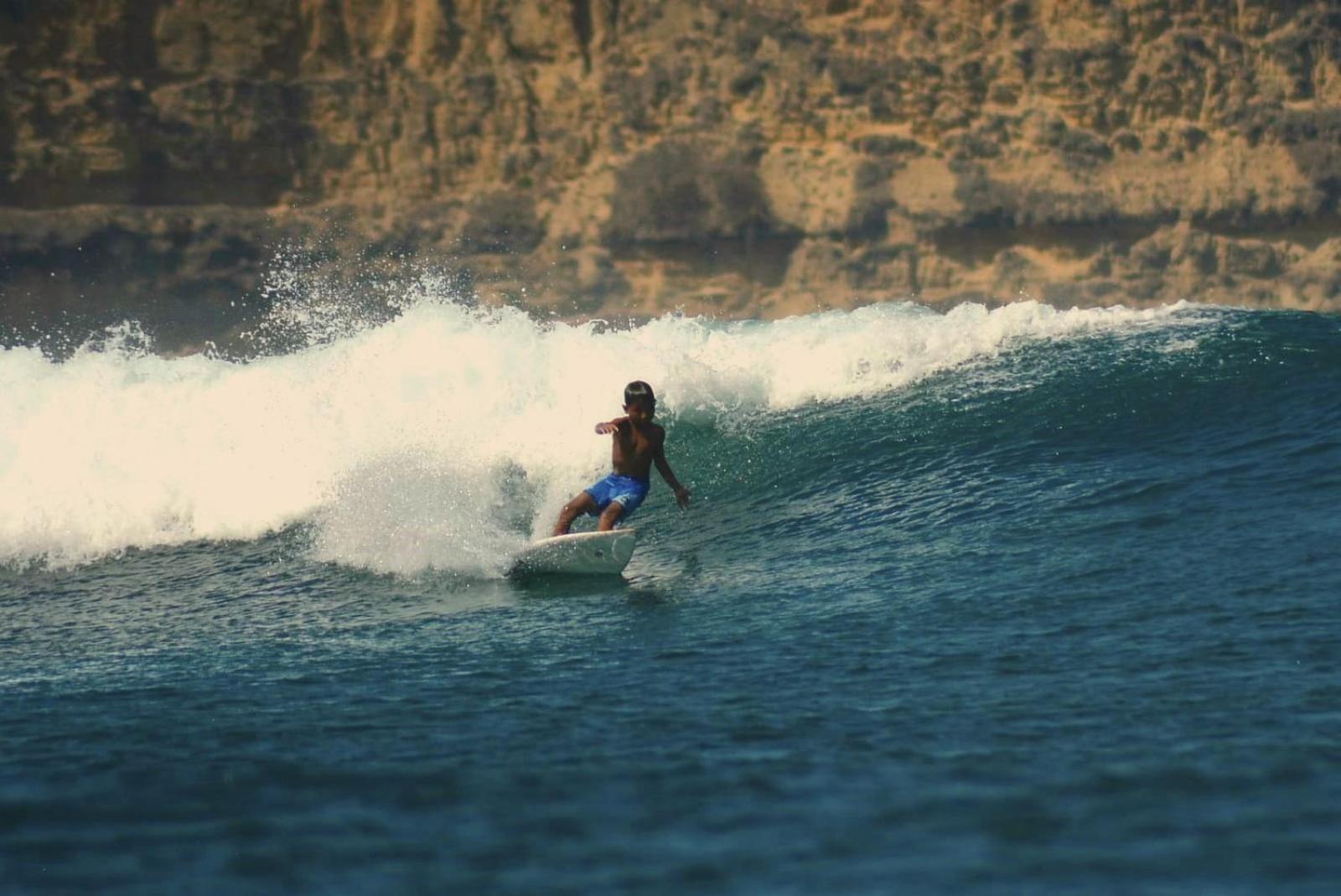 Отель Melody Surf - Ekas Lombok Экстерьер фото