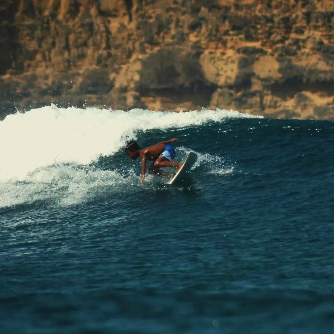Отель Melody Surf - Ekas Lombok Экстерьер фото