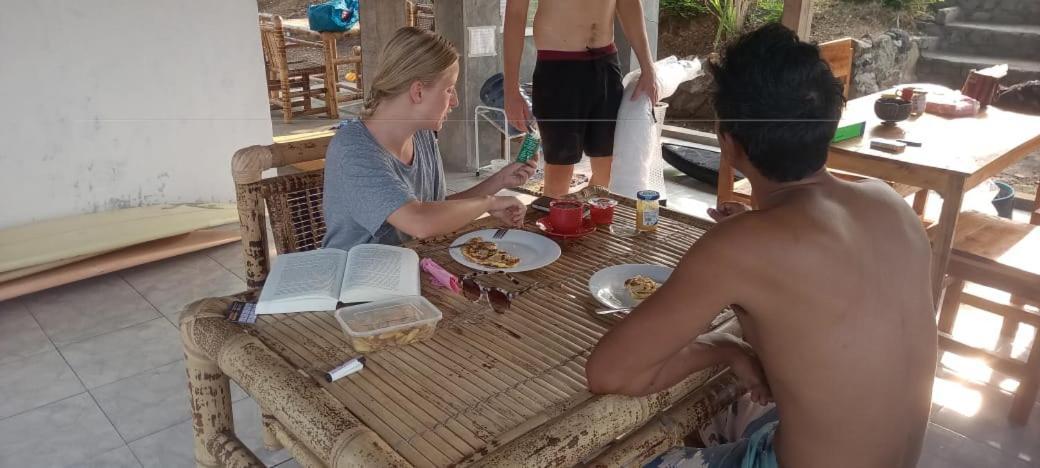 Отель Melody Surf - Ekas Lombok Экстерьер фото