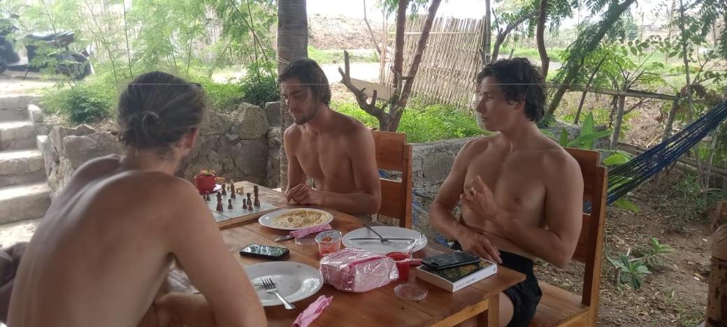 Отель Melody Surf - Ekas Lombok Экстерьер фото